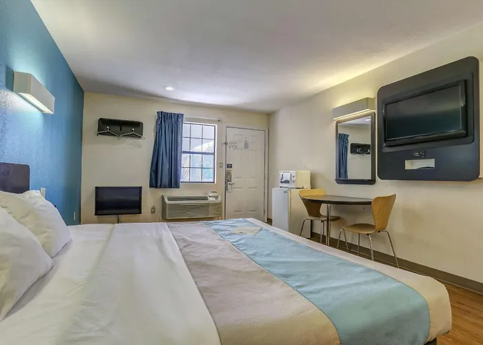Motel 6-Dickson, Tn, United States