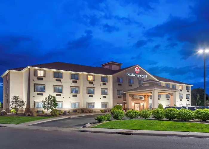 Best Western Plus Eagleridge & Suites