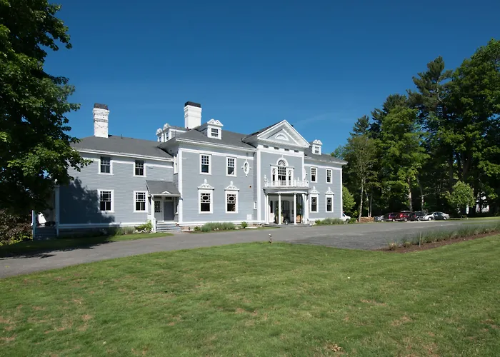 Kemble Inn - Restaurant - Bar