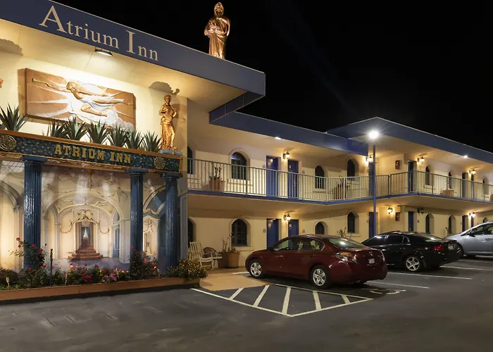Atrium Inn