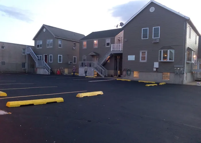 Four Winds Motel