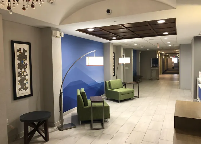 Holiday Inn Express West Palm Beach Metrocentre By Ihg