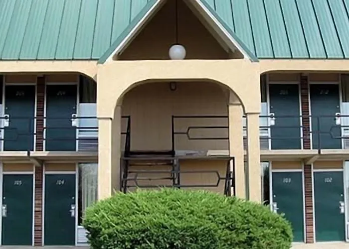 Mariann Travel Inn Scottsburg, United States