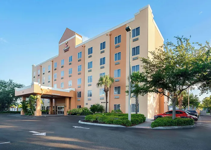 Comfort Suites Tampa Airport North