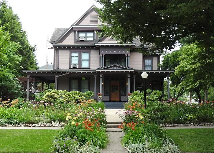 Garden Inn