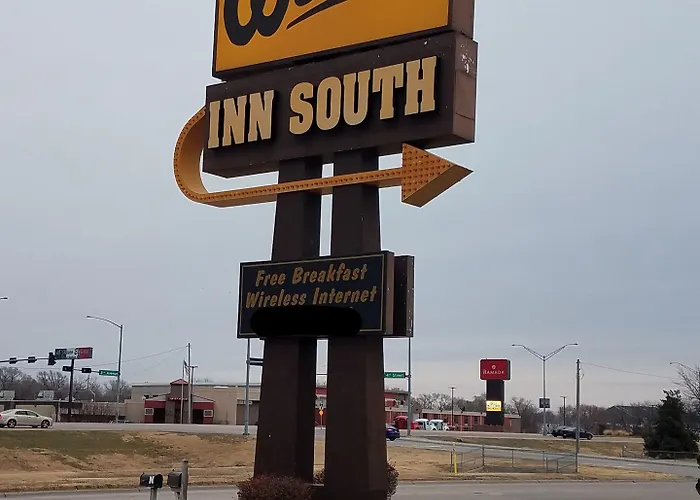 Western Inn South