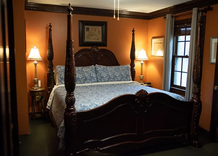 Williamsburg Sampler B & B, United States