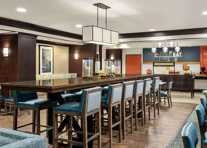 Hampton Inn