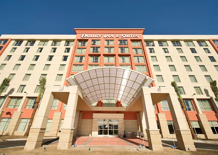 Drury Inn & Suites Near Universal Resort