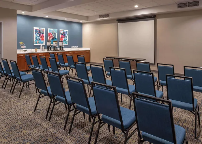 Hampton Inn And Suites Seattle - Airport / 28Th Avenue