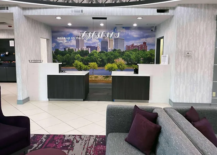 La Quinta Inn & Suites By Wyndham Tulsa Midtown, United States