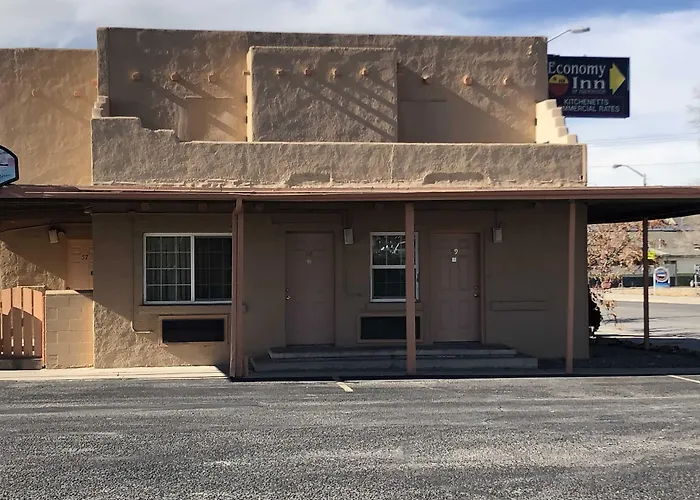 Economy Inn Farmington