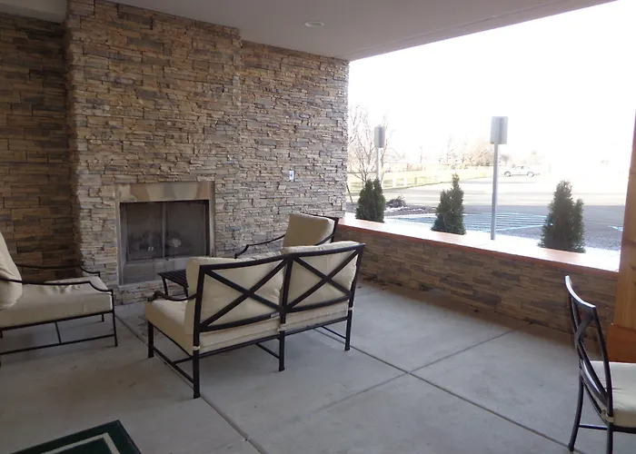 Country Inn & Suites By Radisson, Buffalo South I-90, Ny West Seneca, United States