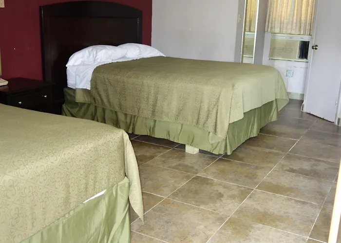 Palm City Motel