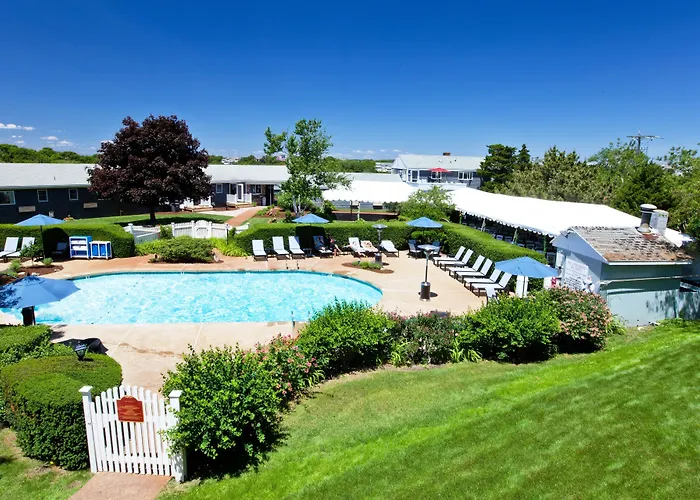 Seaglass Inn & Spa