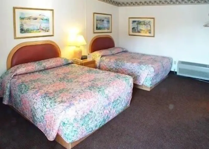 Oaks Inn