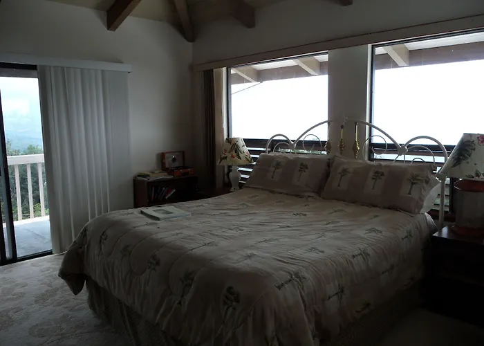 A Beautiful Edge Of The World Bed & Breakfast Captain Cook, United States