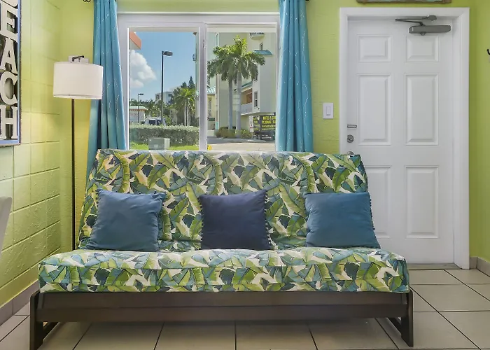 The Beach House - Treasure Island