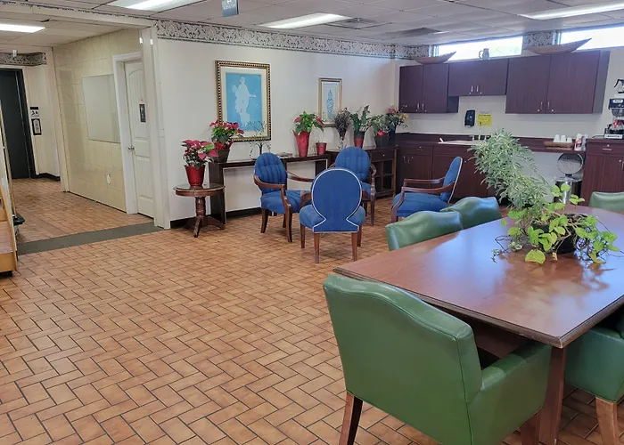 Studio 9 Inn & Suites
