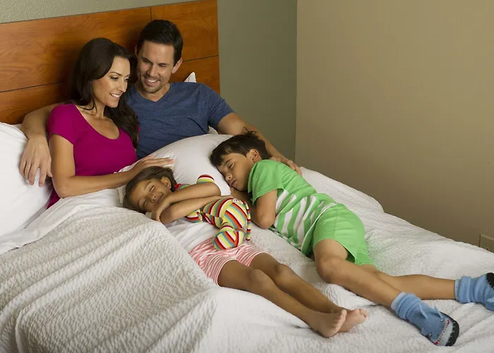 Extended Stay America Select Suites - Kansas City - Stadium