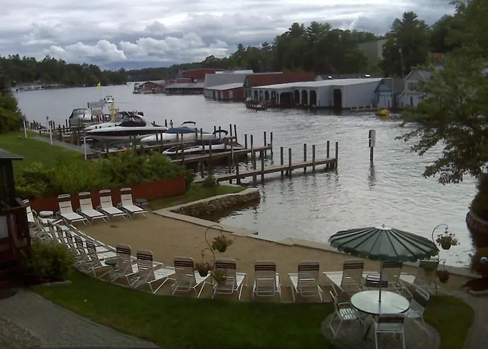 Channel Waterfront Cottages
