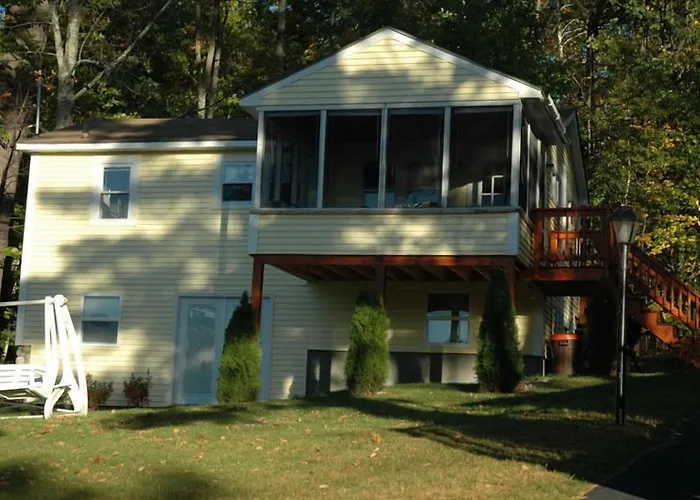 Channel Waterfront Cottages Weirs Beach, United States