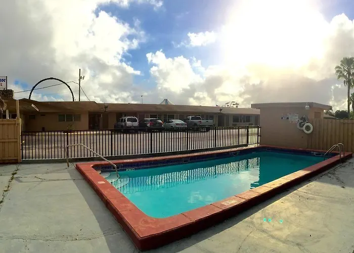 Coral Roc Motel Florida City, United States