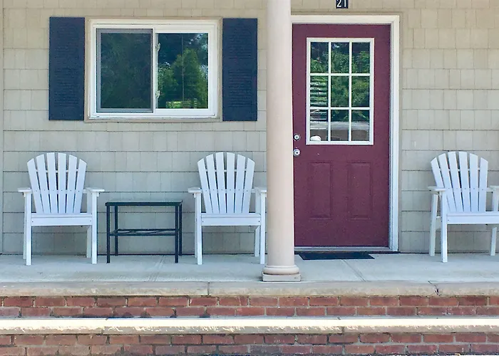 Shorewood Inn Jamesport, United States