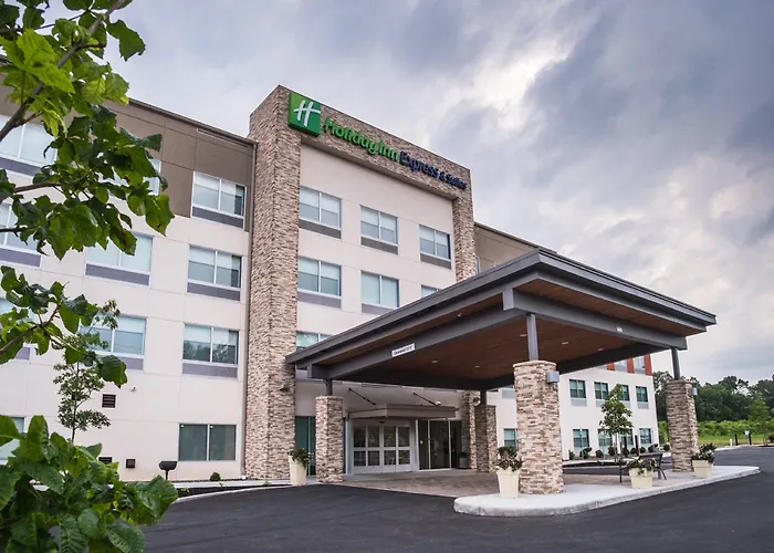 Holiday Inn Express & Suites Kingston-Ulster By Ihg Lake Katrine, United States