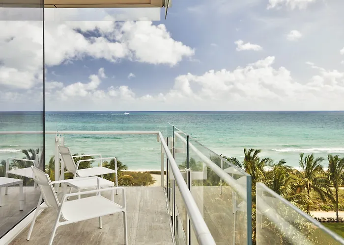 Four Seasons Hotel At The Surf Club Surfside, United States