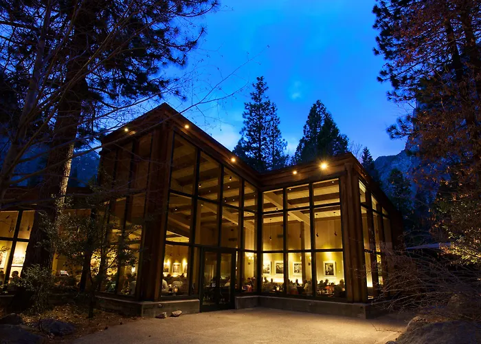 Yosemite Valley Lodge Йосеміті-Віллідж, Сполучені Штати