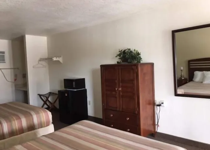 Dinner Bell Motel Dunnellon, United States