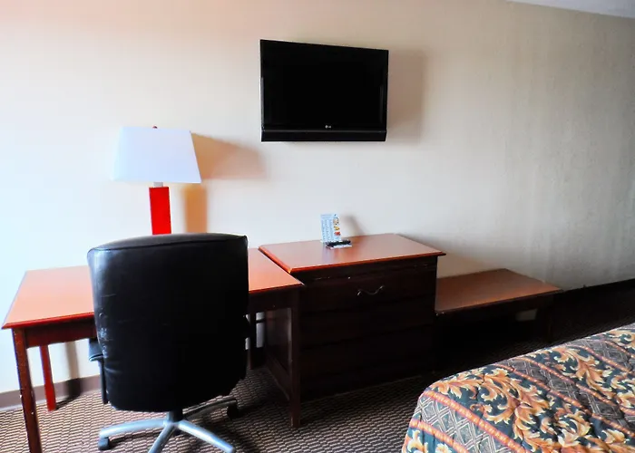 Courtesy Inn Del City, United States