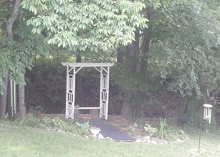 Calais Crossing River House Bed And Breakfast, United States
