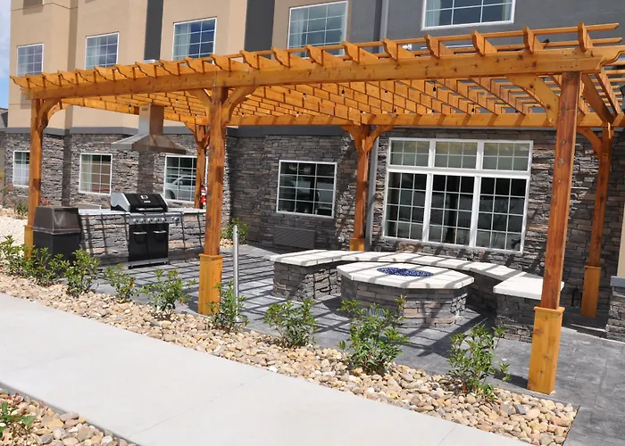 Microtel Inn & Suites By Wyndham