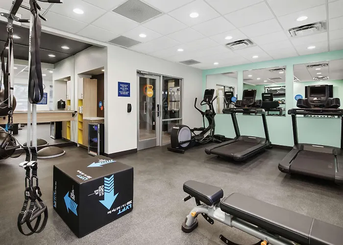 Tru By Hilton Savannah Midtown, United States