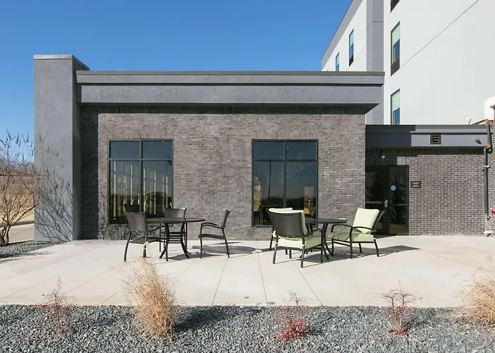 Hampton Inn & Suites Stroud, United States