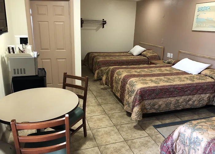 Toppers Motel Taft, United States