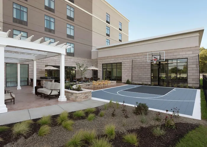 Homewood Suites By Hilton Crossgates Mall