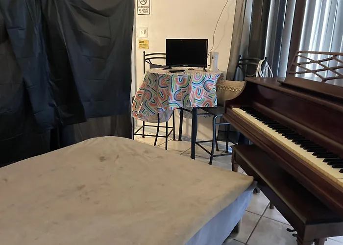 Vacation Homestay Rental Rooms Cocoa, United States