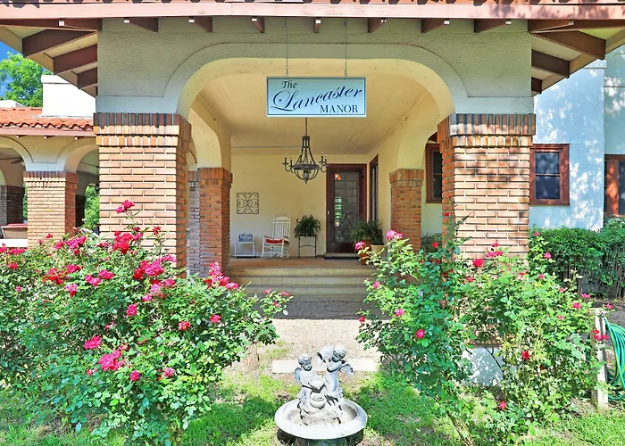 The Lancaster Manor Bed And Breakfast