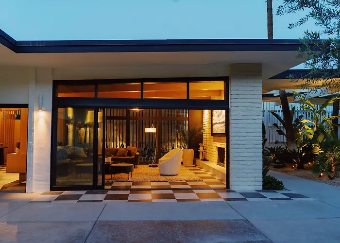 Azure Sky Hotel - Adults Only - A Town & Desert Boutique Hotel