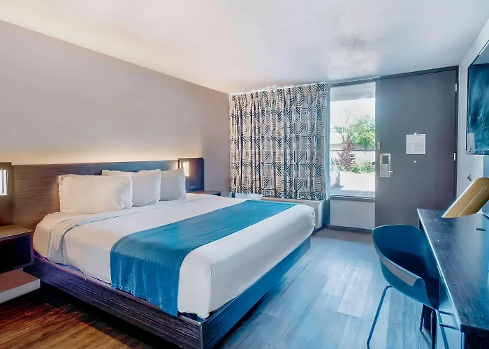 Motel 6 , Ky- Airport/ Fair Expo