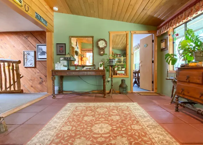 Country Sunshine Bed And Breakfast Hermosa, United States