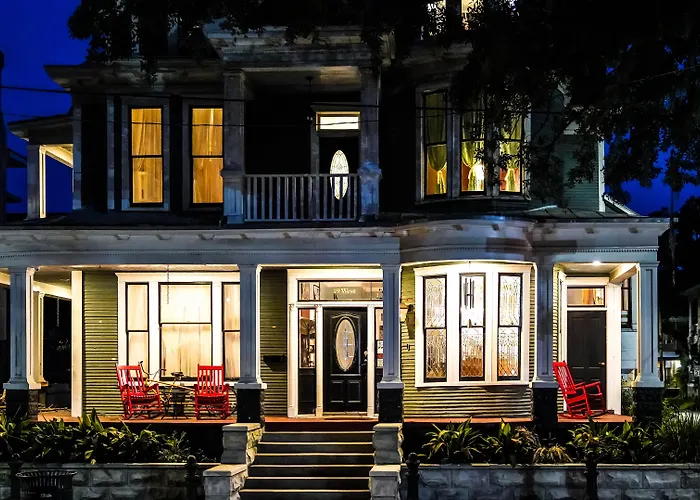 The Isetta Inn