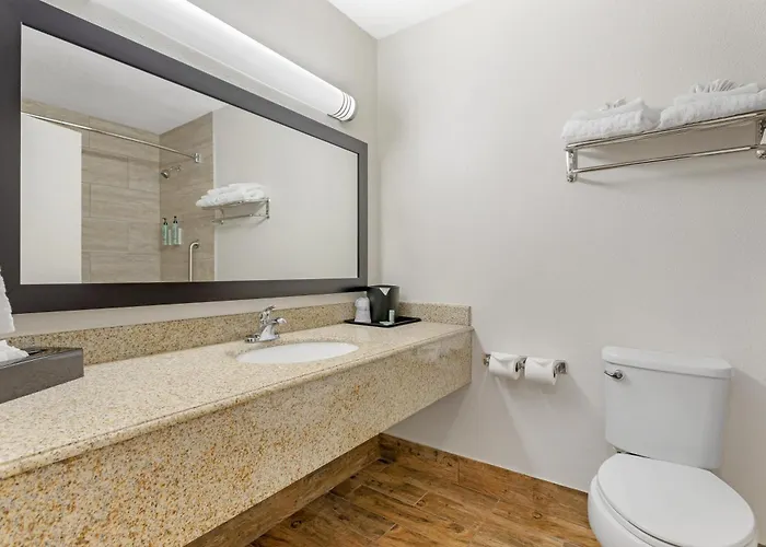 Best Western Kettleman City Inn & Suites, United States