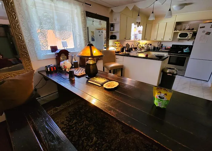 Billie'S Backpackers Hostel