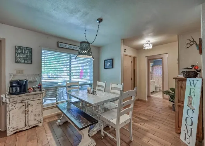 Kerrville Hidden Gem With Firepit And Grill - Great Location, Estados Unidos