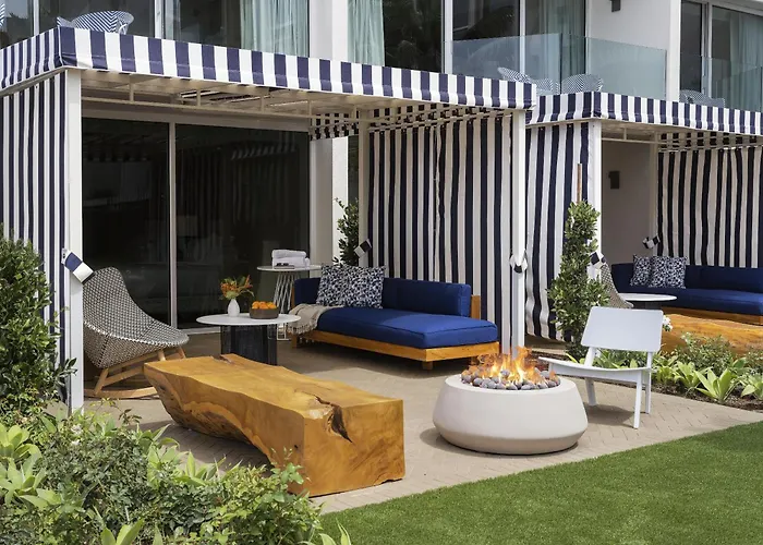 Del Coronado, Curio Collection By Hilton