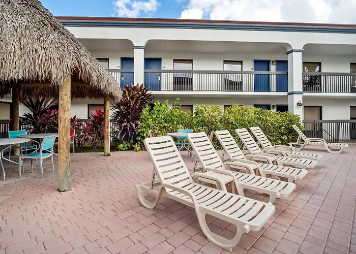 Days Inn By Wyndham Florida City